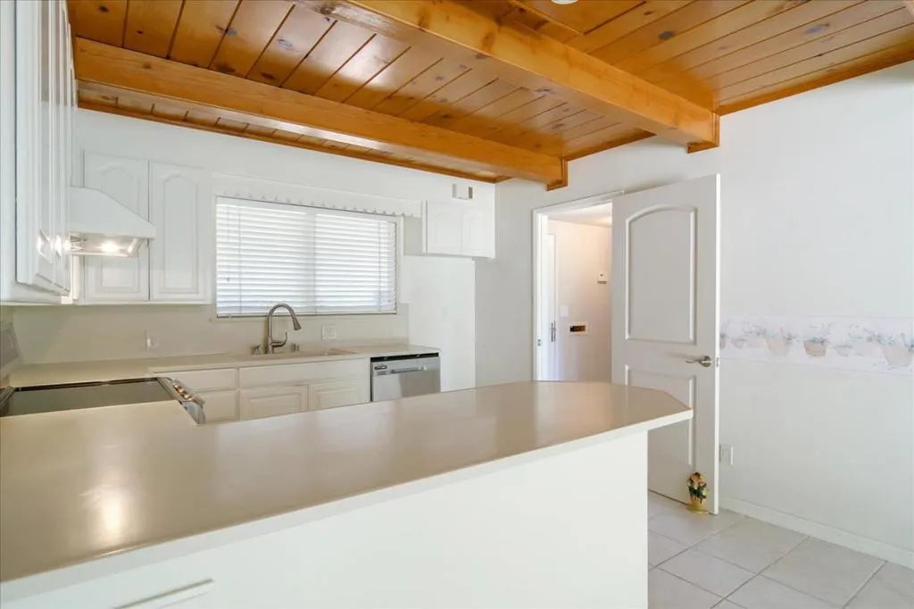 , California home-pic-9