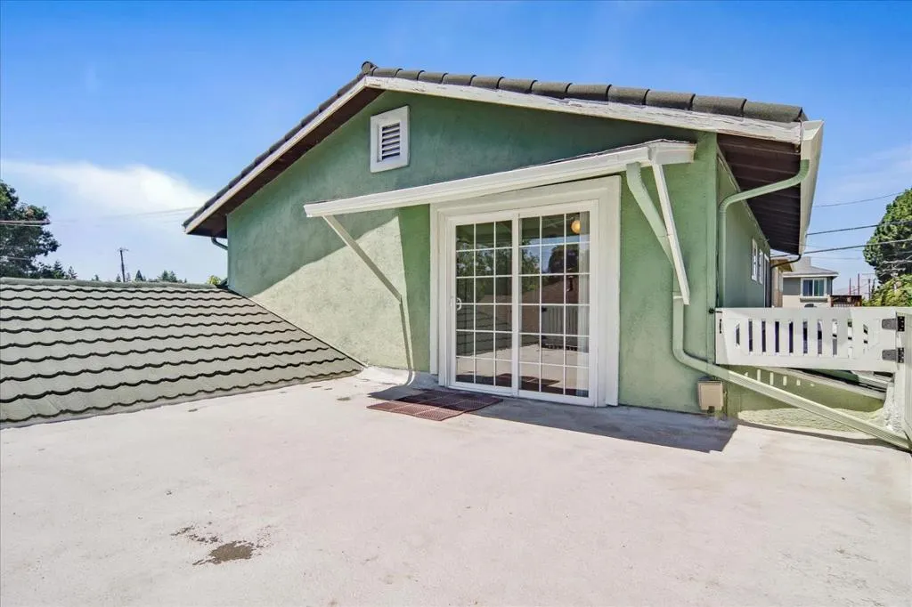 , California home-pic-32