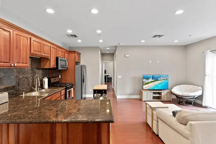 7056 Fulton Street 16, San Diego, California 92111