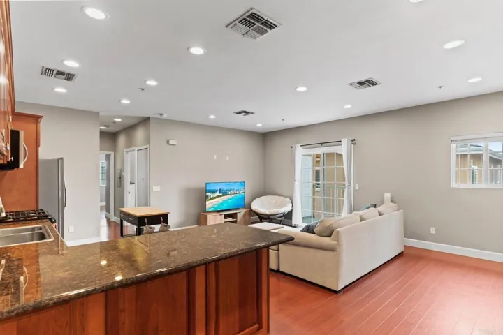7056 Fulton Street 16, San Diego, California 92111