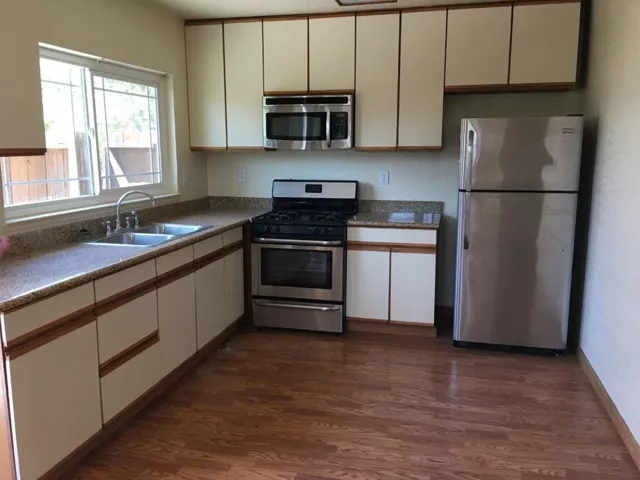 130 Crest Road, Woodside, California 94062