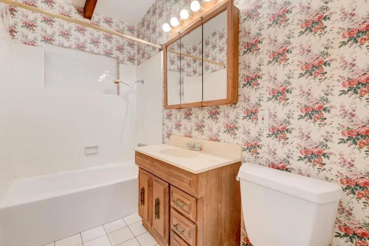 8520 Organdy Lane, Santee, California 92071