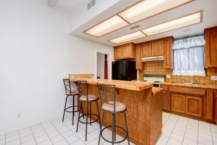 8520 Organdy Lane, Santee, California 92071