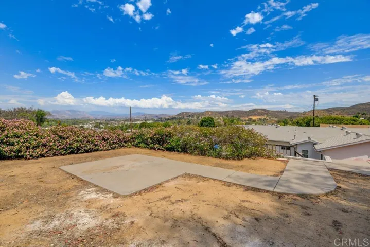 8520 Organdy Lane, Santee, California 92071