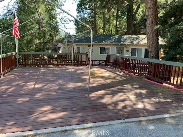 467 Thousand Pines Road, Crestline, California 92325
