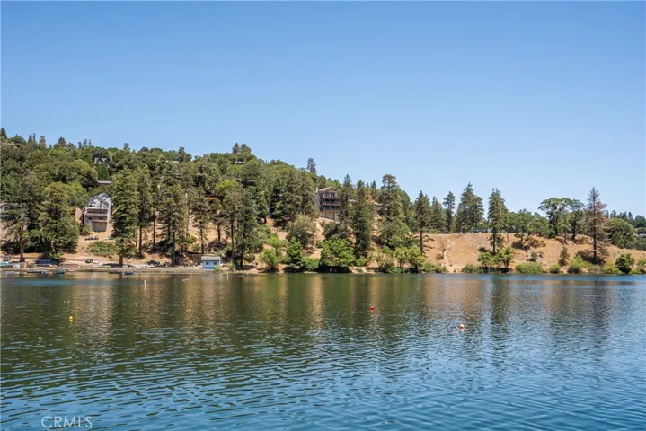467 Thousand Pines Road, Crestline, California 92325
