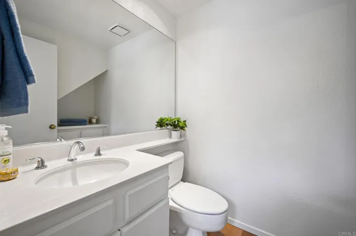 33 Alcoba, Irvine, California 92614