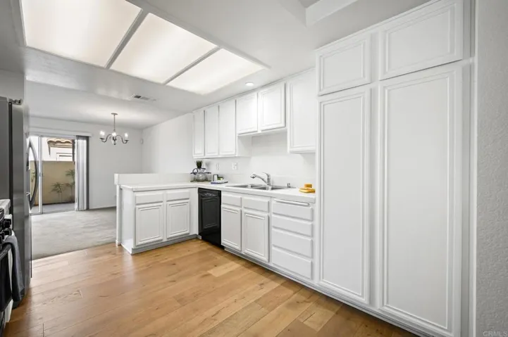 33 Alcoba, Irvine, California 92614