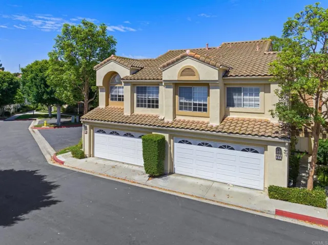 33 Alcoba, Irvine, California 92614
