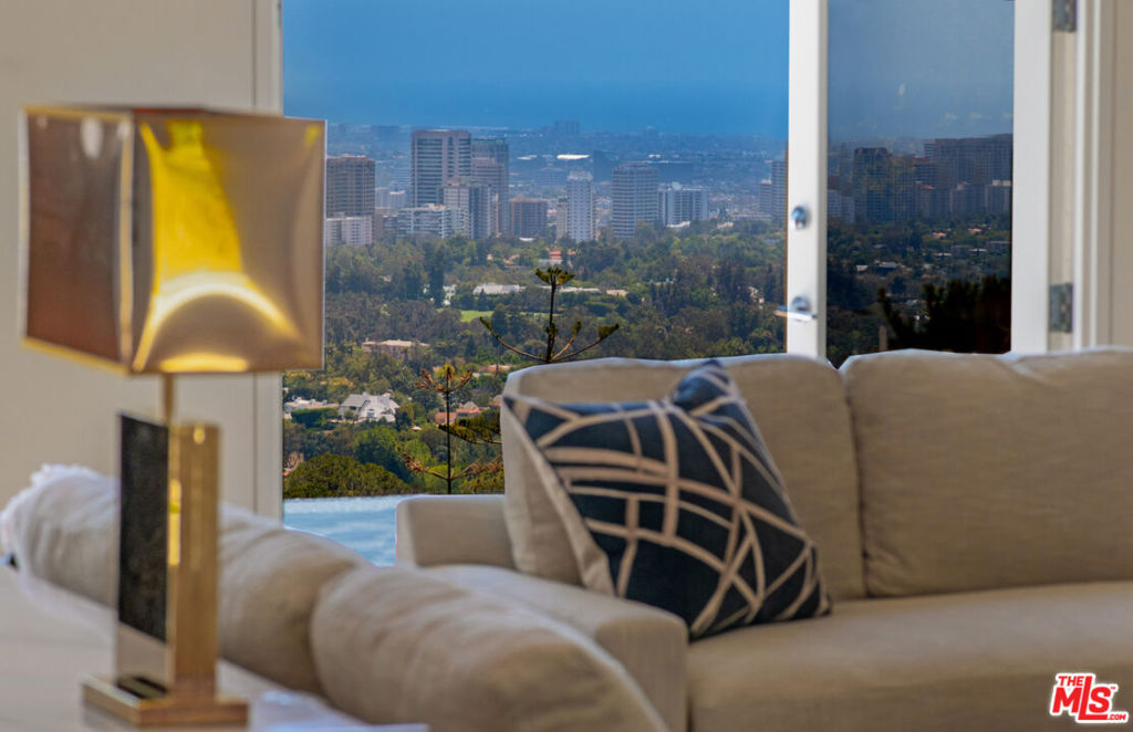 1541 Summitridge Drive, California home-pic-11