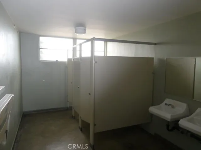 122 N Pacific Coast, Redondo Beach, California 90277