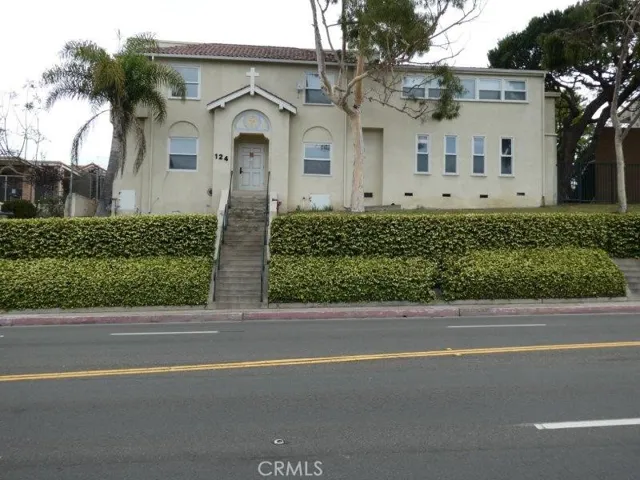 122 N Pacific Coast, Redondo Beach, California 90277