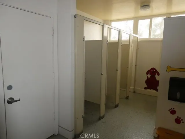122 N Pacific Coast, Redondo Beach, California 90277