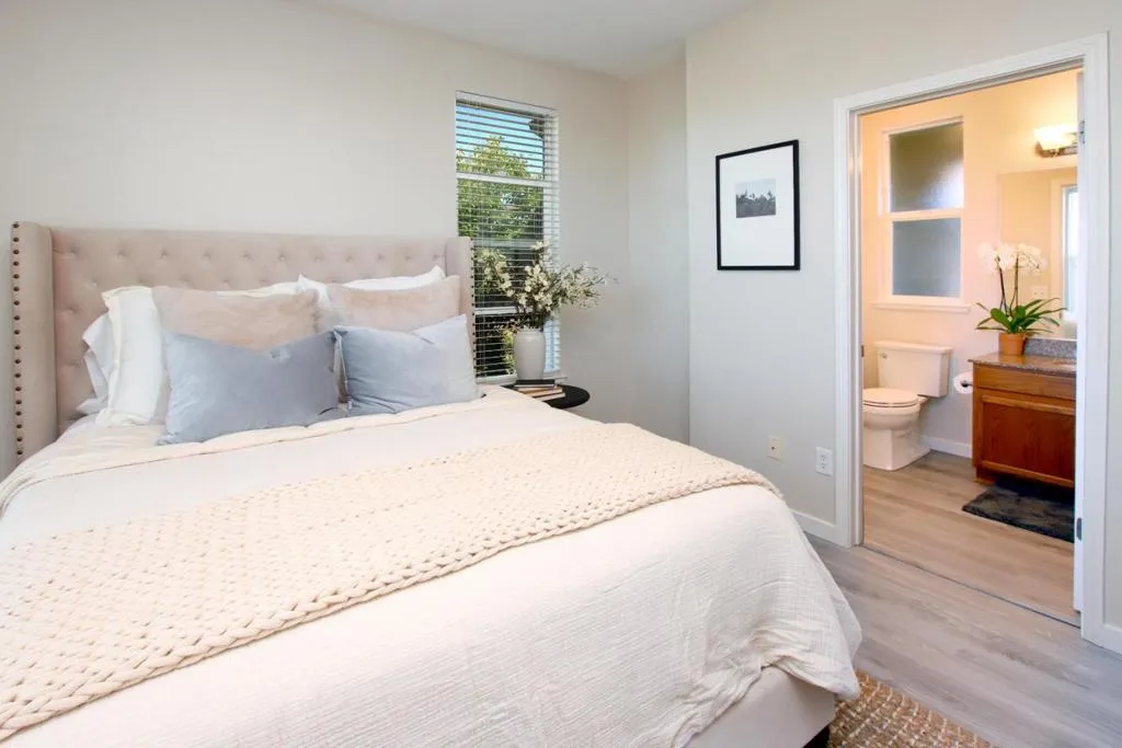 212 Pacifica Boulevard 301, Watsonville, California 95076 home-pic-10