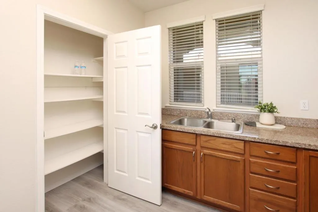 212 Pacifica Boulevard 301, Watsonville, California 95076 home-pic-24