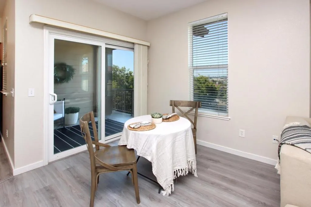 212 Pacifica Boulevard 301, Watsonville, California 95076 home-pic-16