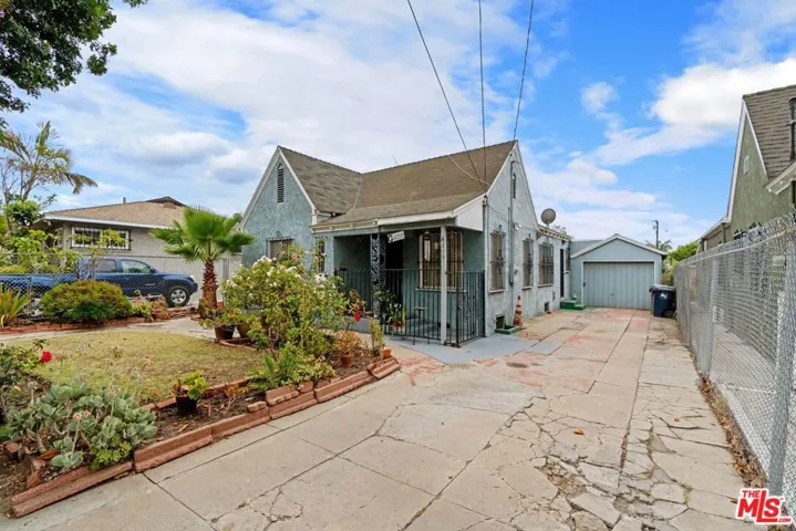 4310 W 103rd Street, Inglewood, California 90304