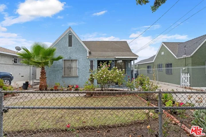 4310 W 103rd Street, Inglewood, California 90304