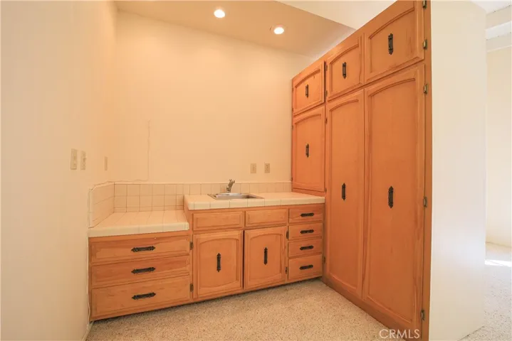 Guest suite kitchenette
