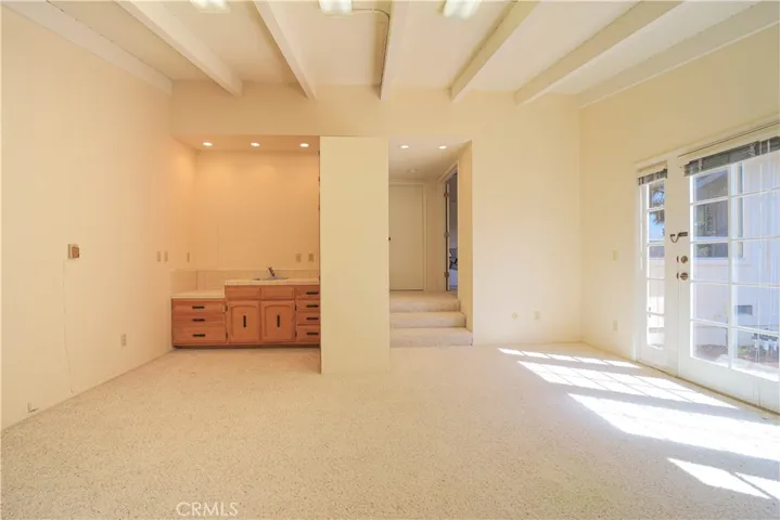 Spacious and versatile guest suite