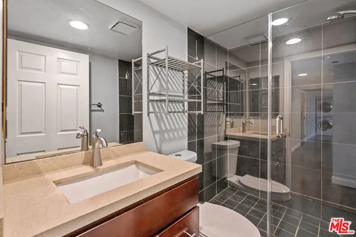 2121 Beloit Avenue 112, Los Angeles, California 90025