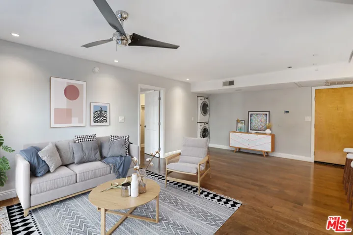 2121 Beloit Avenue 112, Los Angeles, California 90025