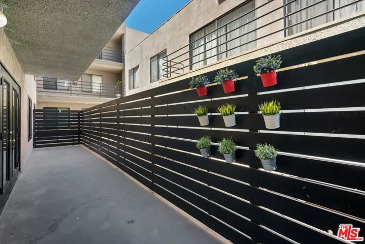 2121 Beloit Avenue 112, Los Angeles, California 90025
