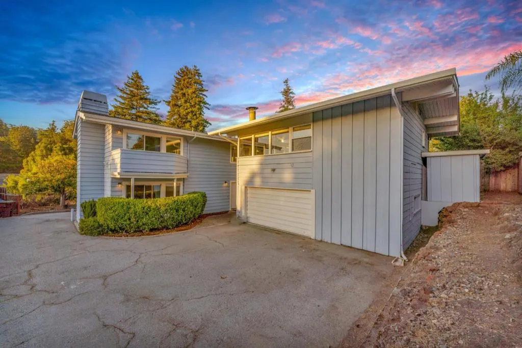 130 Goss Avenue, Santa Cruz, California 95065 home-pic-2