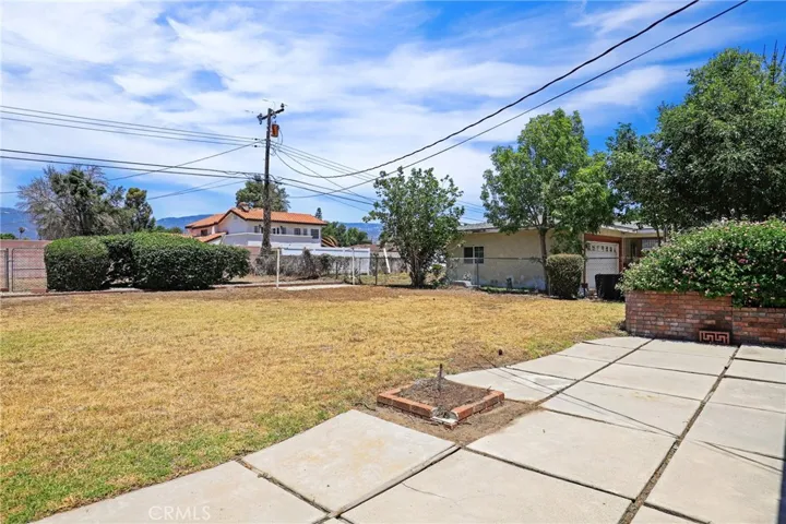 19572 Casmalia Street, Rialto, California 92377