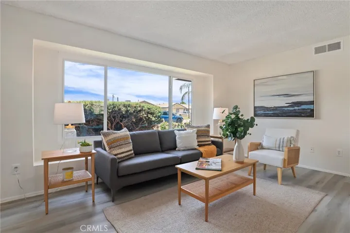 19572 Casmalia Street, Rialto, California 92377