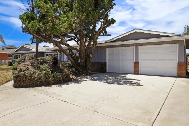 19572 Casmalia Street, Rialto, California 92377