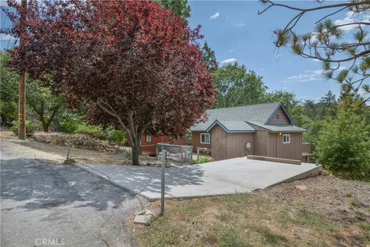 1658 Krause Lane, Lake Arrowhead, California 92352