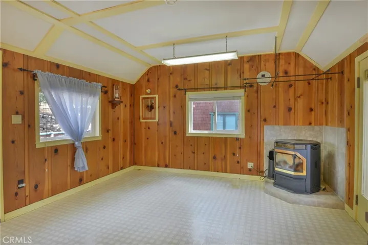 1658 Krause Lane, Lake Arrowhead, California 92352