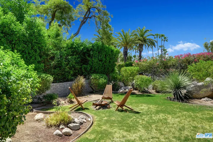 720 E Paseo El Mirador, Palm Springs, California 92262