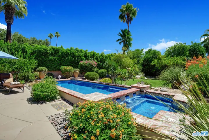 720 E Paseo El Mirador, Palm Springs, California 92262