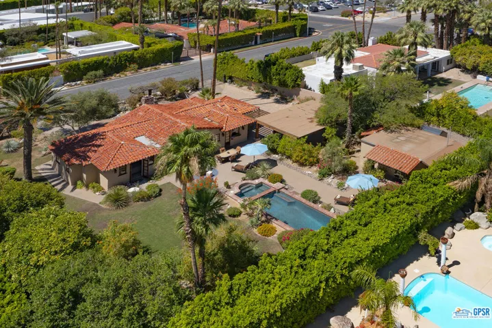 720 E Paseo El Mirador, Palm Springs, California 92262