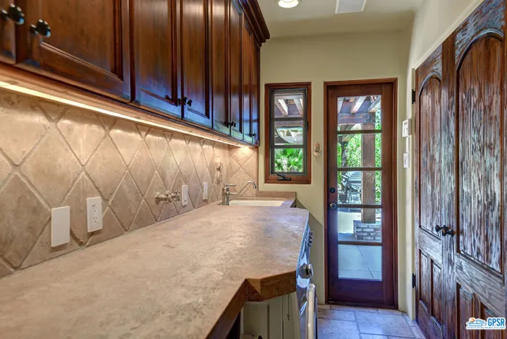 Laundry/Utility Room