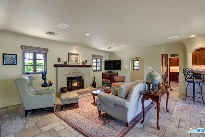 720 E Paseo El Mirador, Palm Springs, California 92262