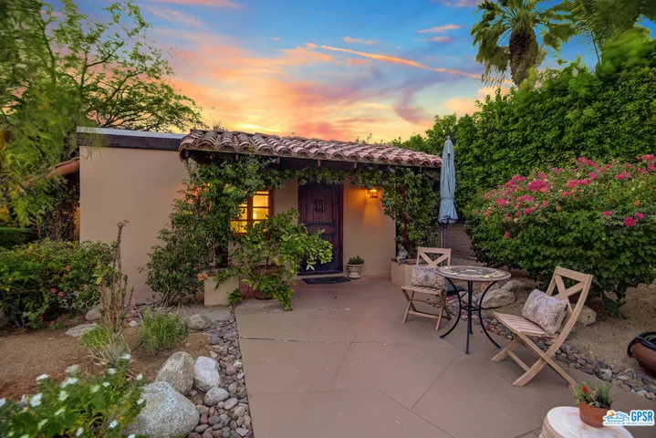 Private Detached Guest House