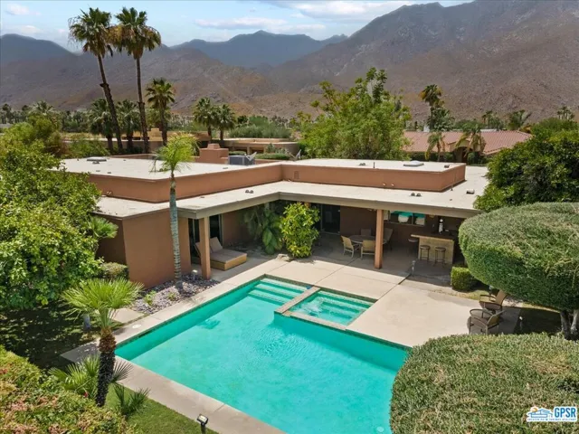 1008 Andreas Palms Drive, Palm Springs, California 92264