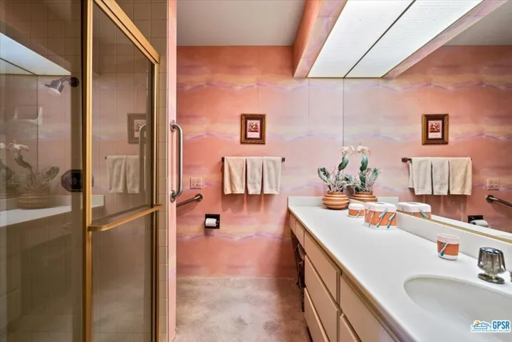 1008 Andreas Palms Drive, Palm Springs, California 92264