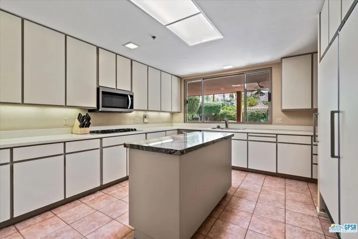 1008 Andreas Palms Drive, Palm Springs, California 92264