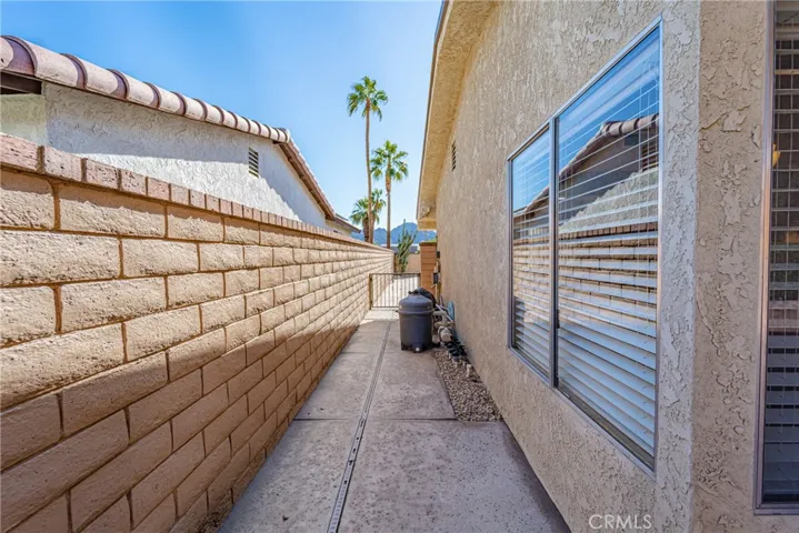 76888 Oklahoma Avenue, Palm Desert, California 92211