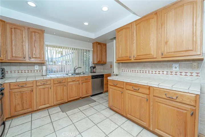 76888 Oklahoma Avenue, Palm Desert, California 92211