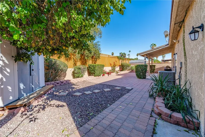 76888 Oklahoma Avenue, Palm Desert, California 92211