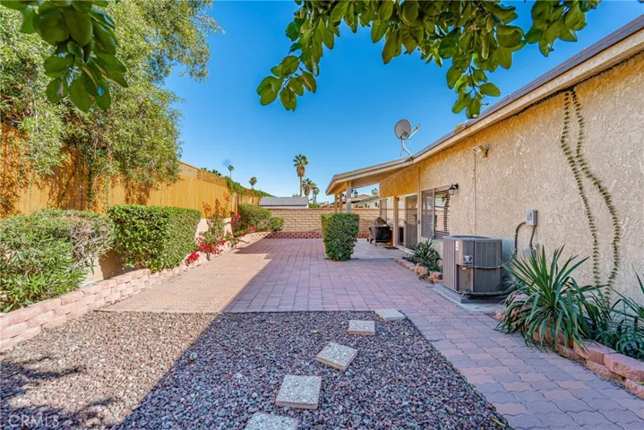 76888 Oklahoma Avenue, Palm Desert, California 92211