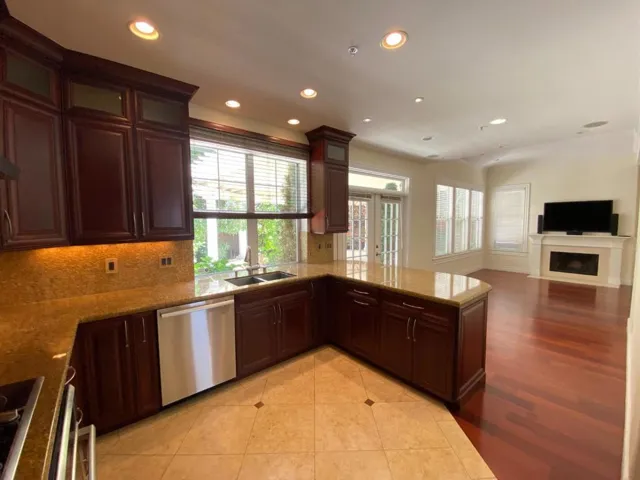 39 Portola, Los Altos, California 94022