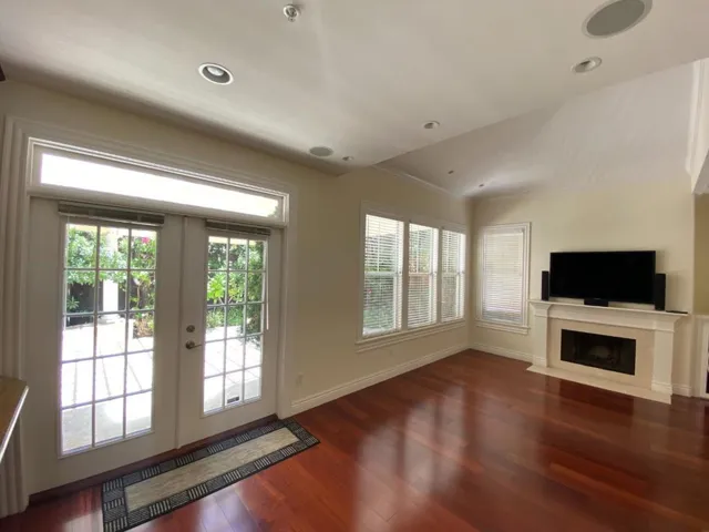 39 Portola, Los Altos, California 94022