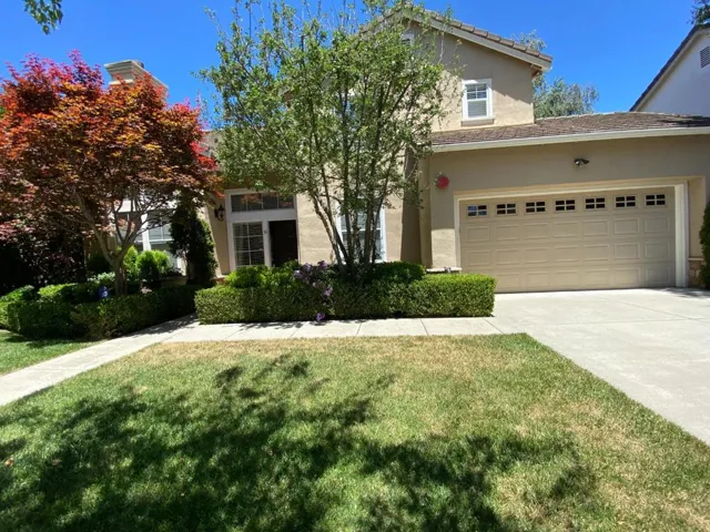 39 Portola, Los Altos, California 94022