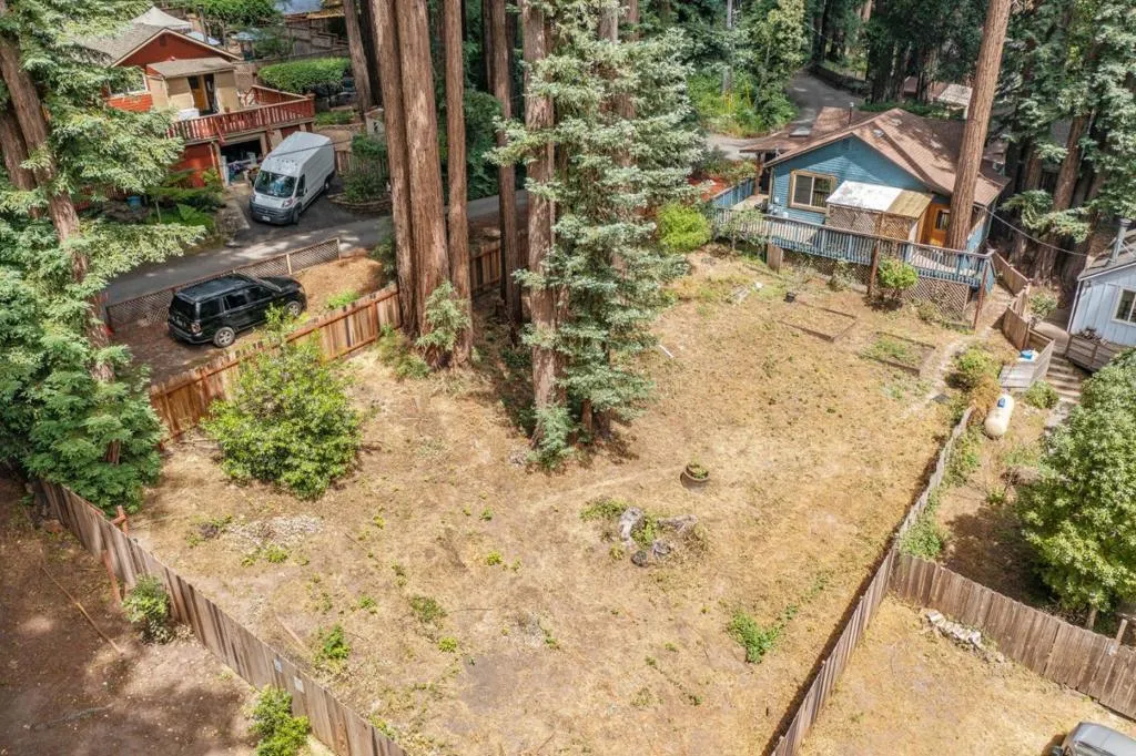 564 Lilac Avenue, Boulder Creek, California 95006 home-pic-19